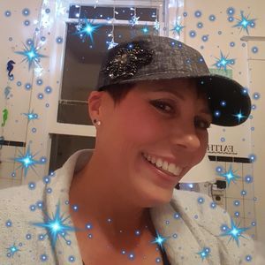 Meet your Posher, Tonya